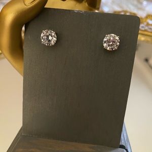 Stunning pair of 925 marked CZ ‘style’ stud earrings.